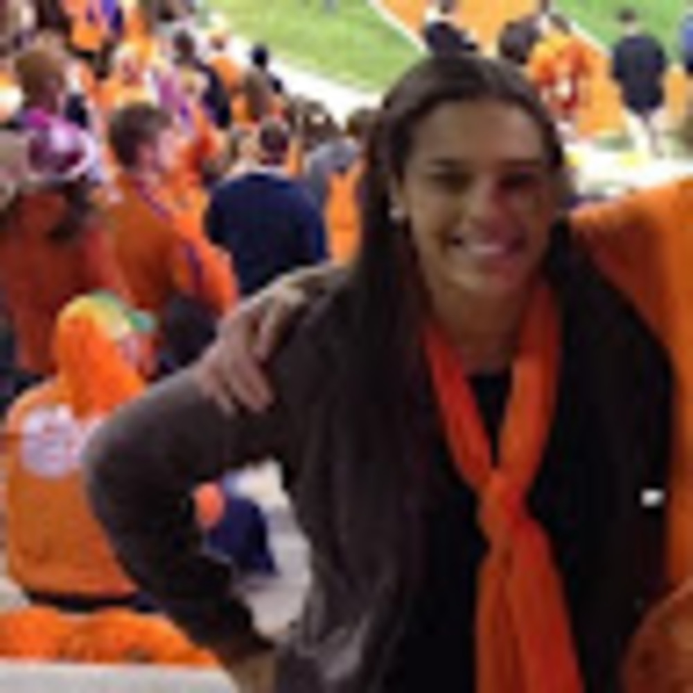 Meet your Posher, Elizabeth